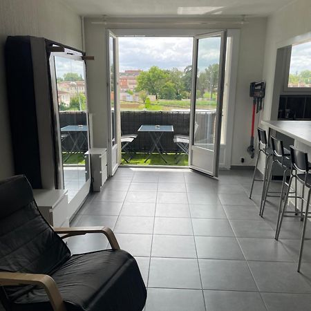 Апартаменты T2 Balcon Parking Climatise Альби Экстерьер фото